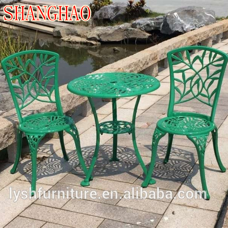耐久性のある鋳造アルミニウム製3ピース屋外ダイニングセット、 - Bistro Table Set のレビューと価格